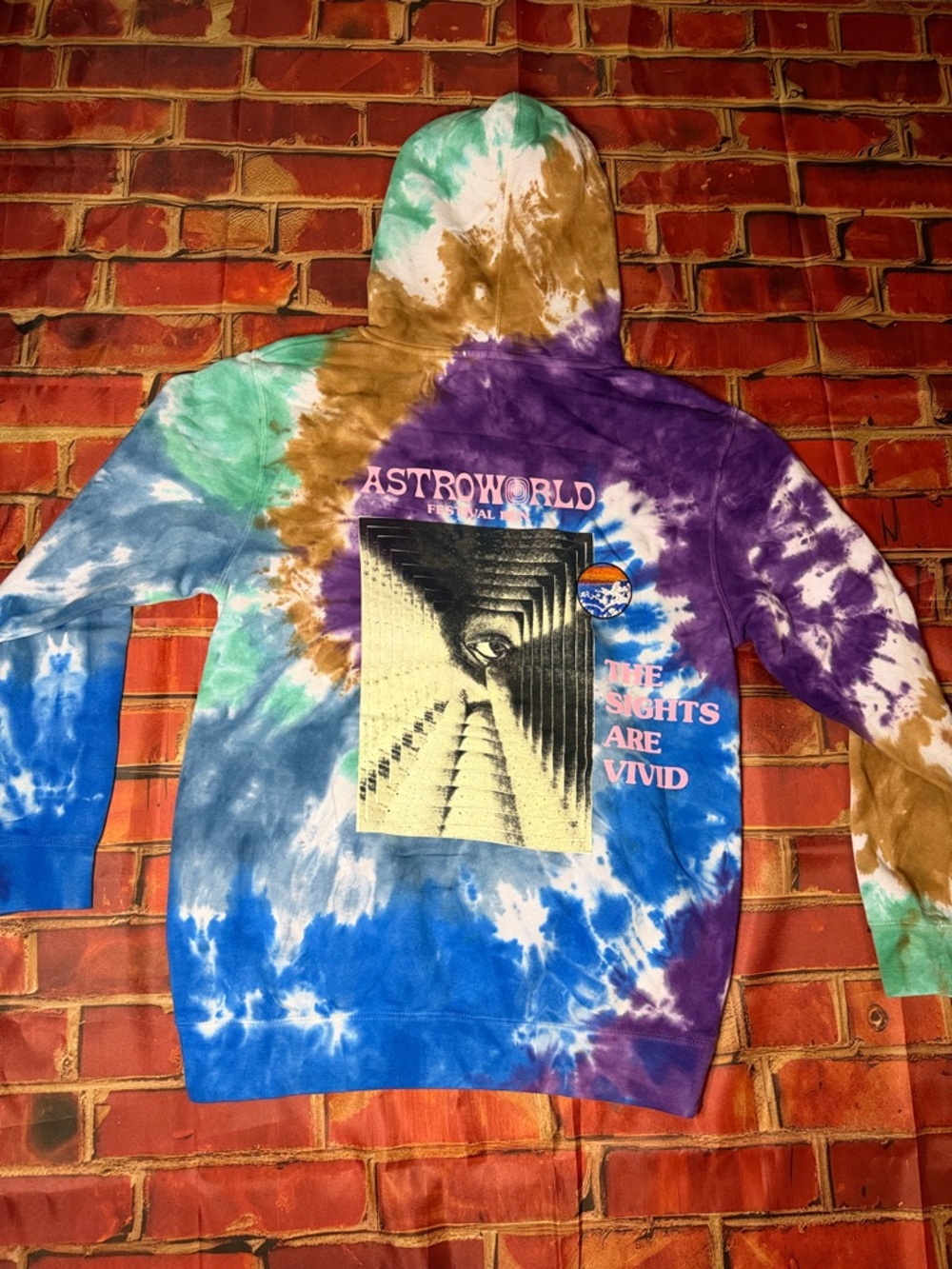 Astroworld Brand New Men’s Medium Tie-Dye Pullover Hoodie - Picture 4 of 10